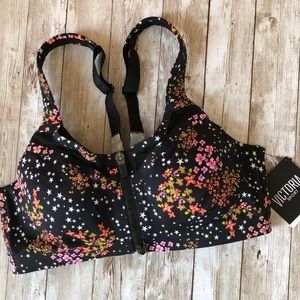 Victoria’s Secret Sports Bra size: 34C